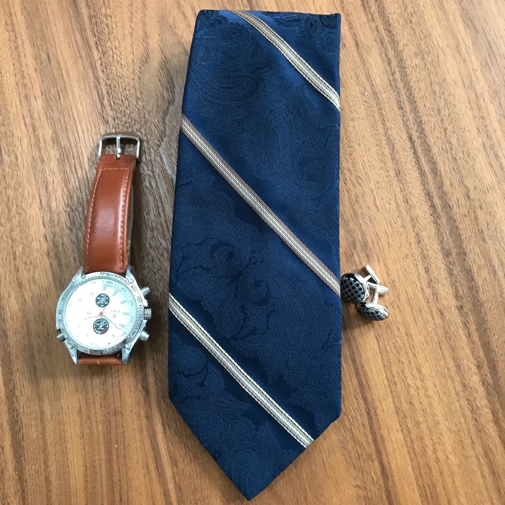 Vintage Oscar de la Renta Tie